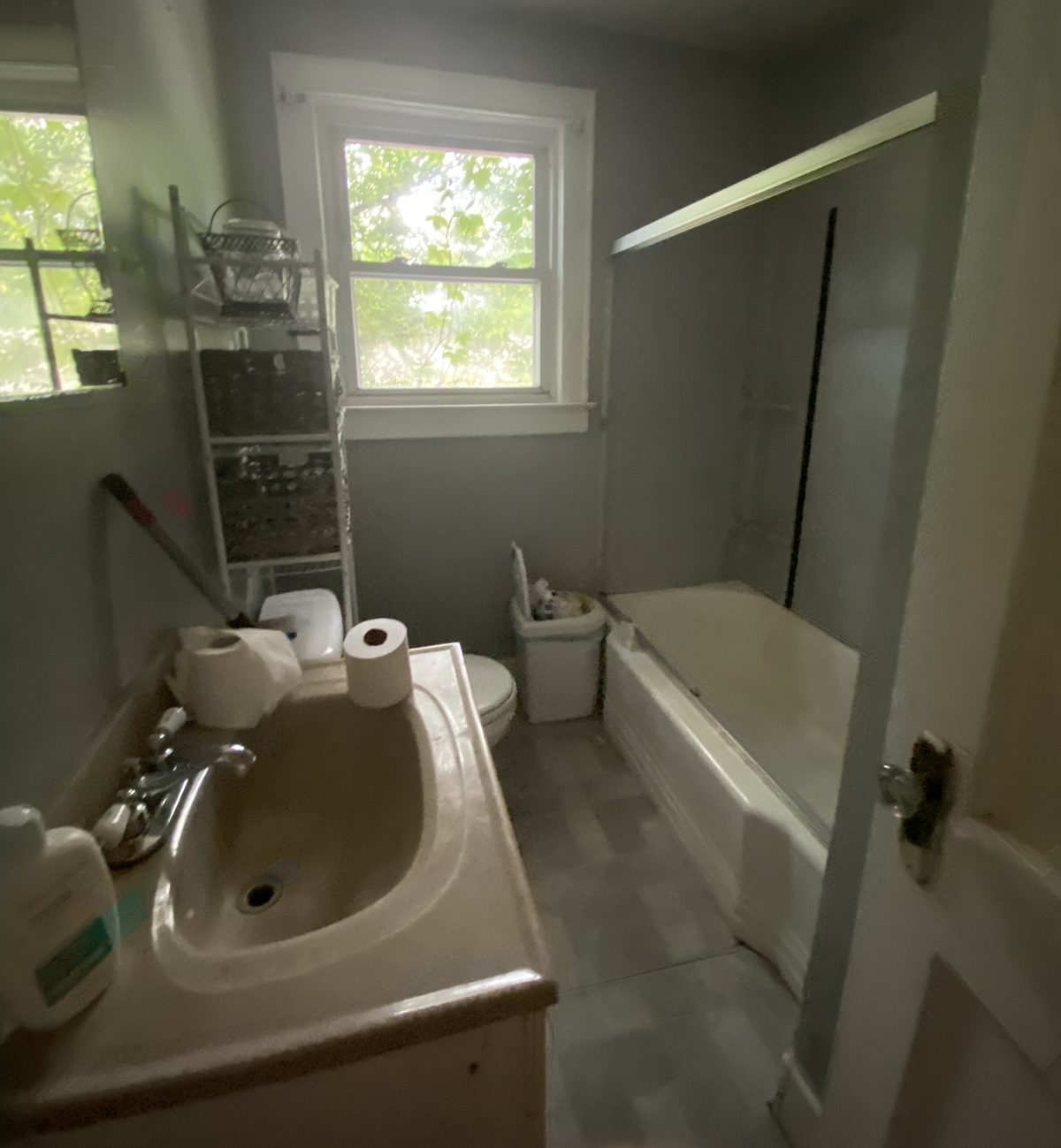Greenville SC bathroom before renovation by Elevation Home Partners
